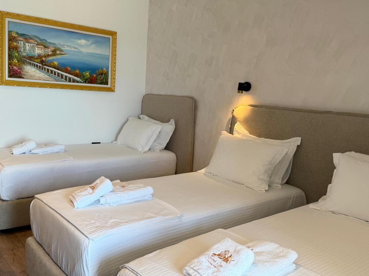 The Queen'S Lion Premium Hotel Saranda Extérieur photo