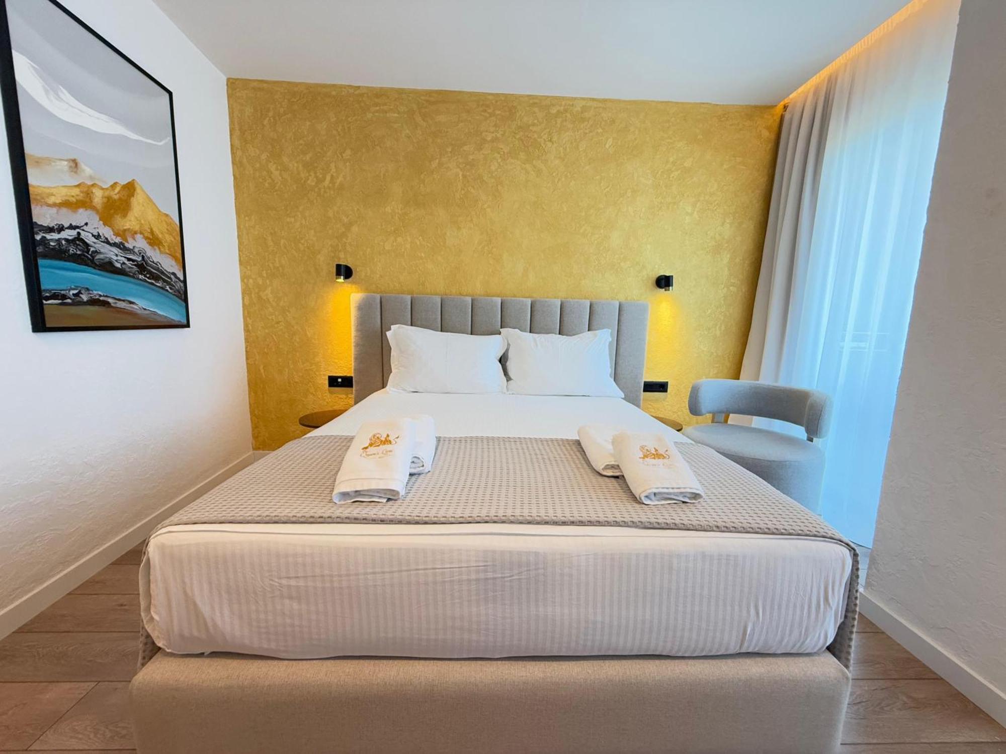 The Queen'S Lion Premium Hotel Saranda Extérieur photo